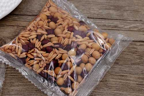 自動包裝機為食品行業(yè)帶來了創(chuàng)意